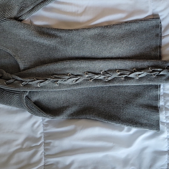 Guess sweater - Picture 2 of 4